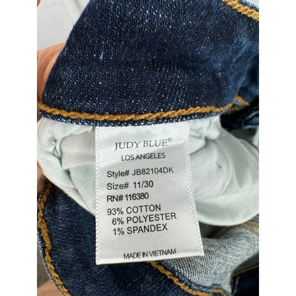 Judy Blue Slim fit distressed dark jeans skinny‎ stretchy sz 30